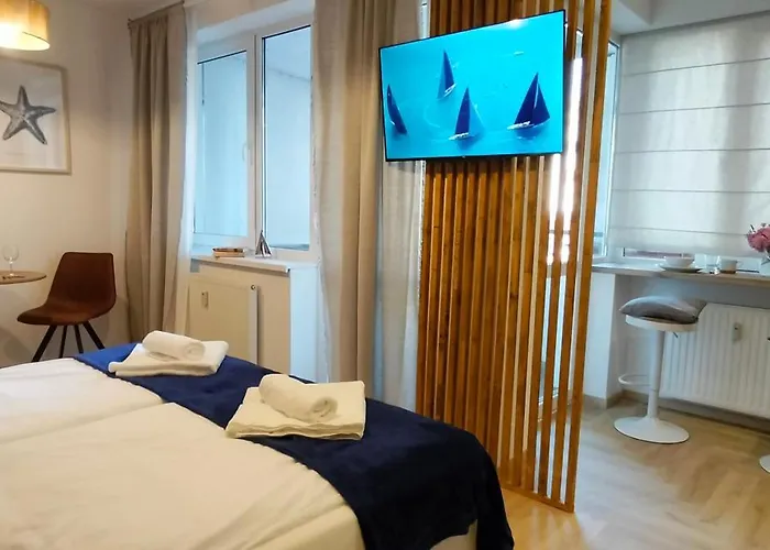 Cicha Przystan - Przy Latarni Апартаменты *