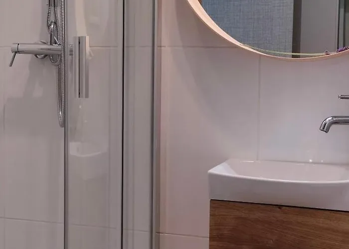 Cicha Przystan - Przy Latarni Колобжег