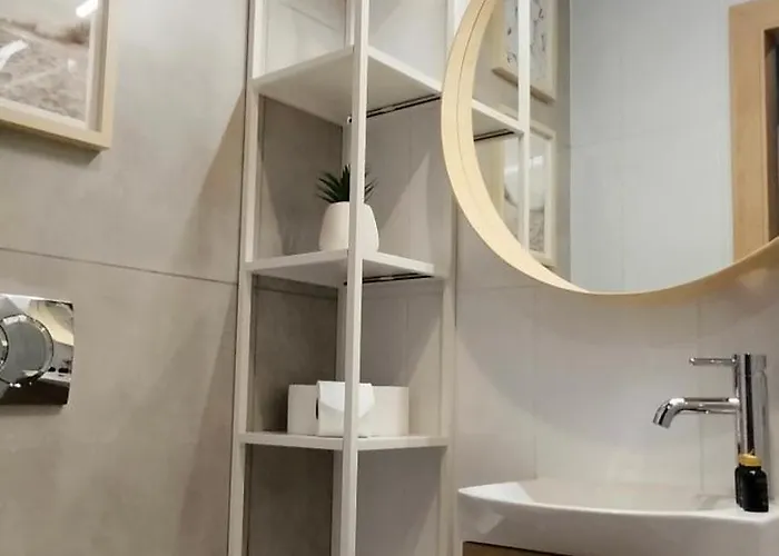 Cicha Przystan - Przy Latarni Апартаменты *